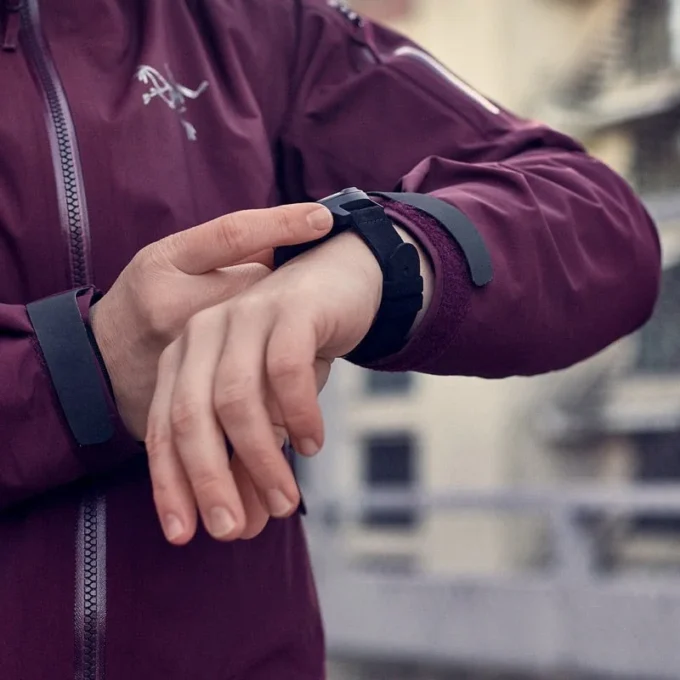 Correa de accesorio de microfibra negra ultrasuave para deporte y estilo Correa de accesorio de microfibra negra ultrasuave para deporte y estilo