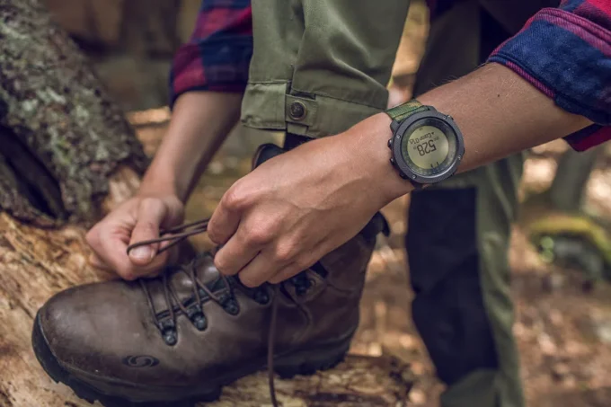 Reloj GPS para actividades al aire libre Suunto Traverse Alpha en color Woodland
