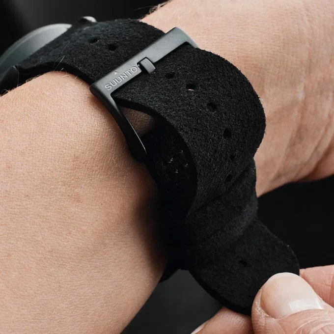 Suunto 3 All Black: reloj deportivo compacto para la salud y el bienestar