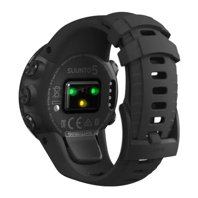 Suunto 5 All Black: reloj deportivo GPS compacto con gran autonomía de batería