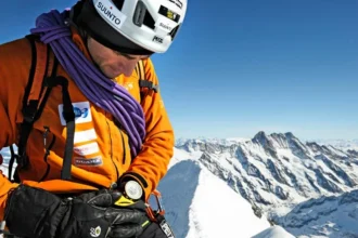 Suunto Core negro y amarillo