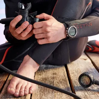 Suunto D4i Novo negro: el cable USB y la correa de extensión se venden por separado