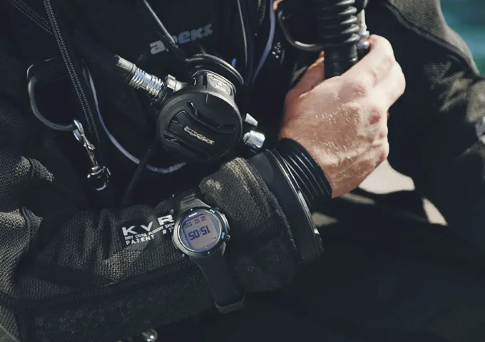 Suunto D6i novo negro – ordenador de buceo robusto con brújula 3D Suunto D6i novo negro – ordenador de buceo robusto con brújula 3D