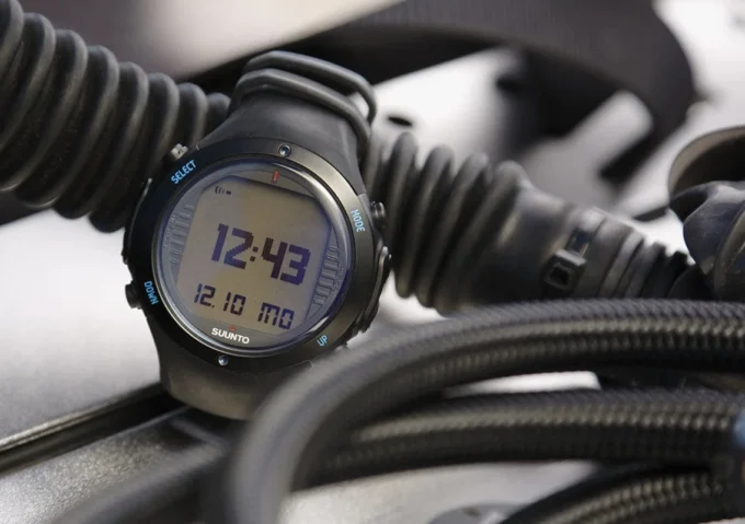 Suunto D6i novo negro – ordenador de buceo robusto con brújula 3D Suunto D6i novo negro – ordenador de buceo robusto con brújula 3D