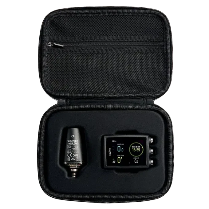 Suunto EON Core Black y Suunto Tank POD con estuche rígido Suunto EON Core Black y Suunto Tank POD con estuche rígido