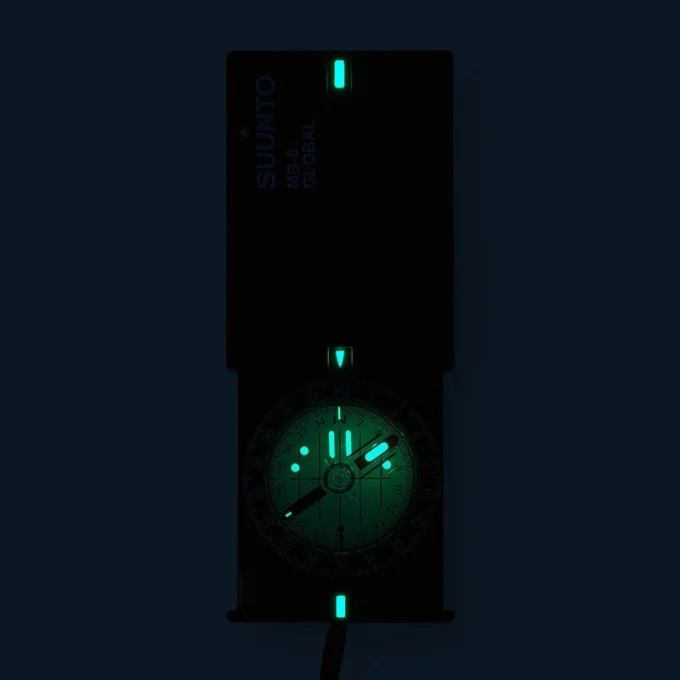 Suunto mb-6 global: brújula repleta de funciones en un práctico estuche Suunto mb-6 global: brújula repleta de funciones en un práctico estuche